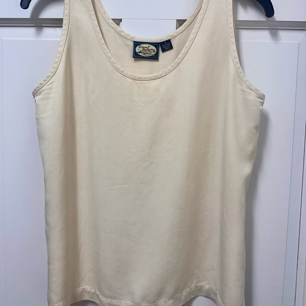 Tommy Bahama Cream silk Tank Top Scoop‎ Neck Relaxed fit medium